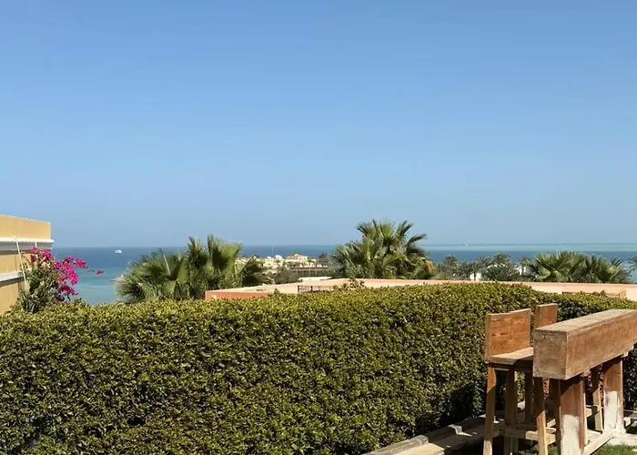 Hill Luxurious 3br Sea View Gouna شقة