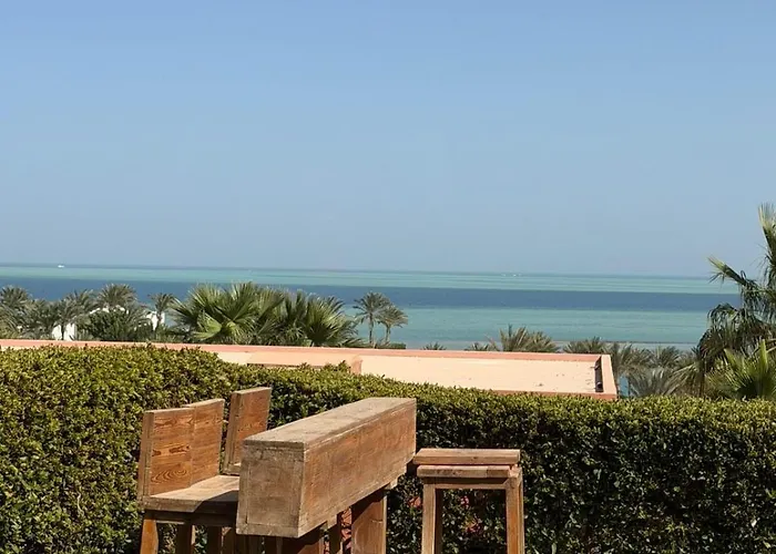 Hill Luxurious 3br Sea View Gouna * الغردقة